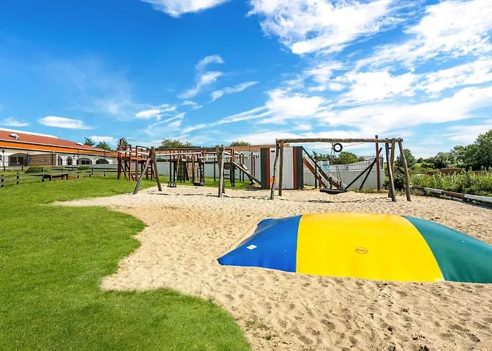 Cozy In With Kitchen Semesterbostad